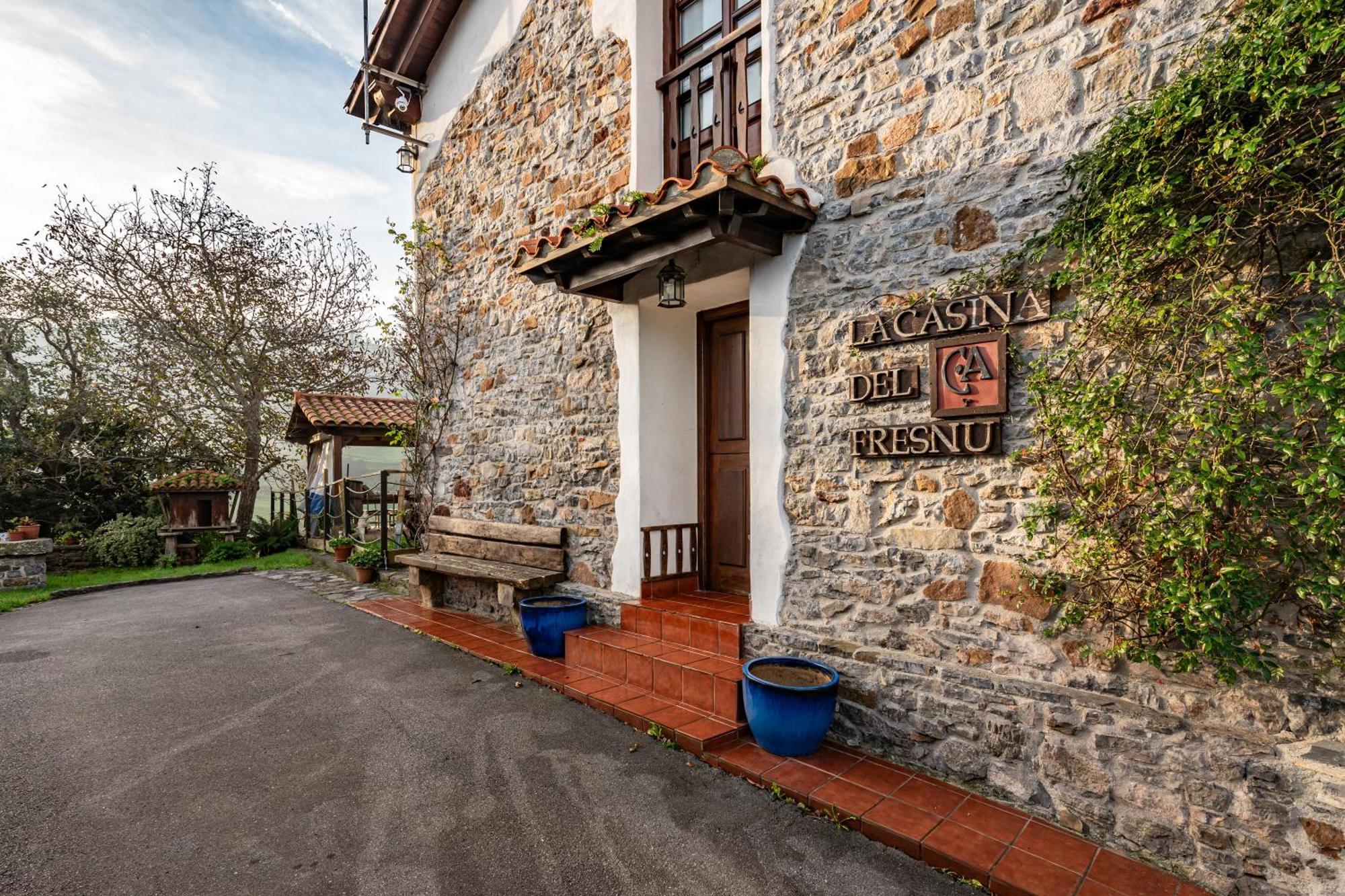 La Casina Del Fresnu Vendégház Onon Kültér fotó